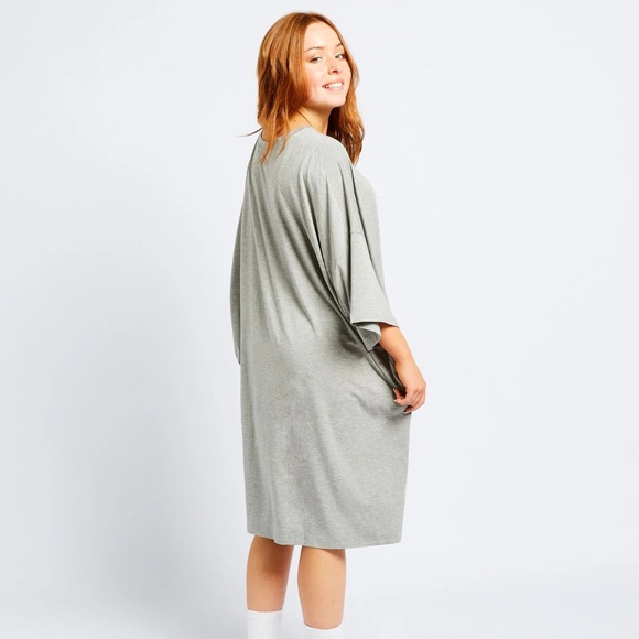 The Oodie "Otter" Sleep Tee - NEW - Picture 3 of 3